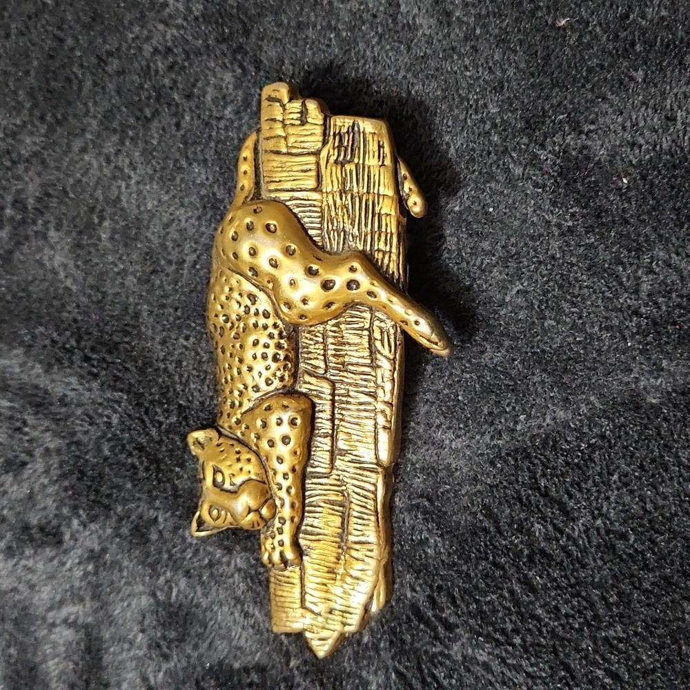 Vintage Leopard belt buckle